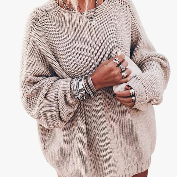 Women's Oversized Sweater - Picture 1 of 3